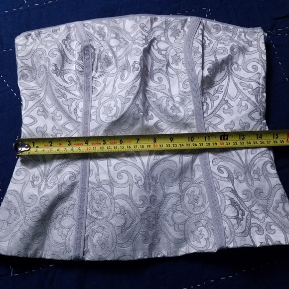 White House Black Market Corset top size 6 - Picture 4 of 8